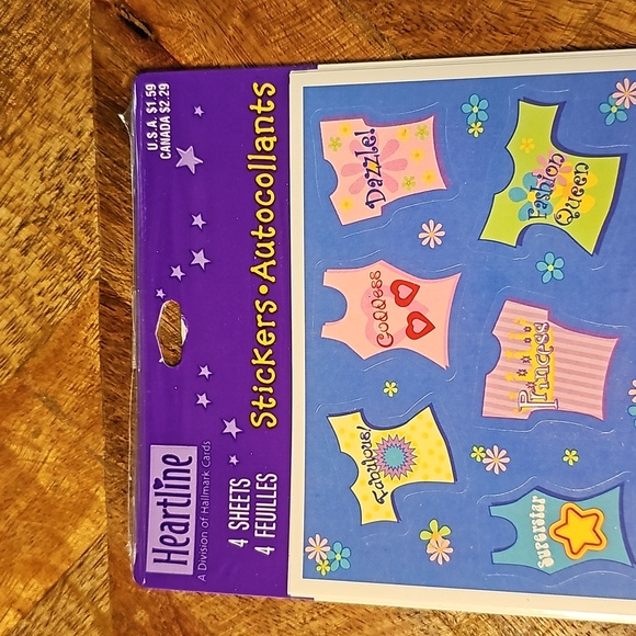 Hallmark Heart Line shirt stickers sealed - Picture 3 of 7